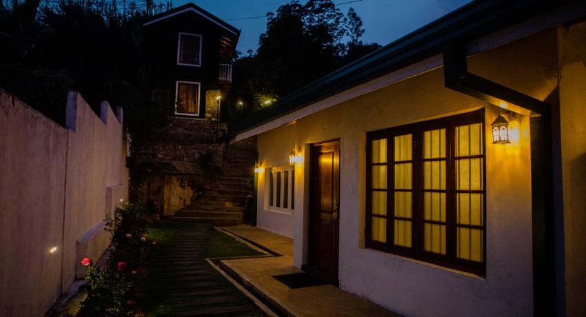 Cozy Mountain Retreat - BC