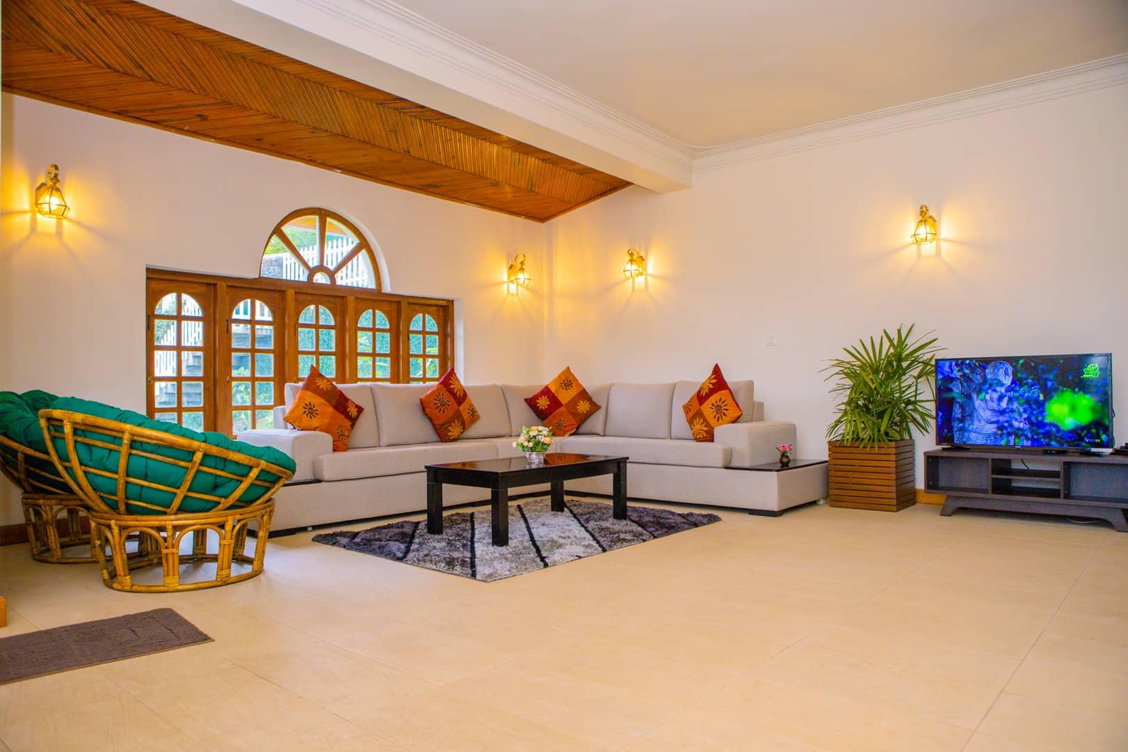 Delwest Bungalow Exterior